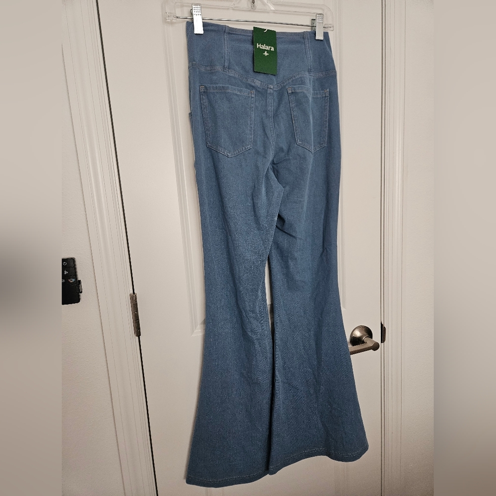 Halara Flex High Waisted Crossover Jeans XS Petite Flare Denim Pockets - Picture 6 of 7